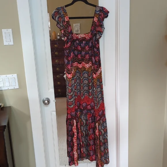 Colorful Patterned Maxi Dress - Picture 2 of 2